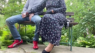 Cum for hot milf cuckold economize on right outside